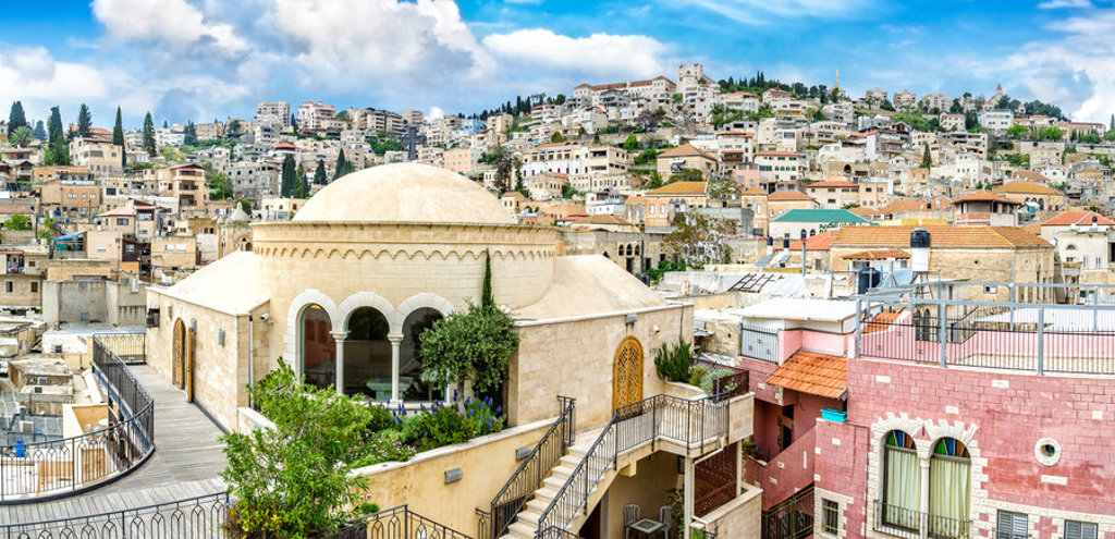 main_shutterstock_649943506_Nazareth.jpg