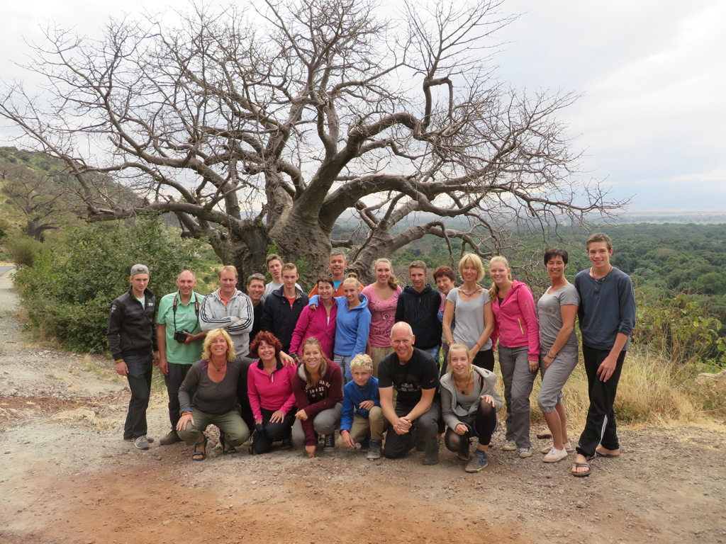 Familiereis Tanzania Groepsfoto