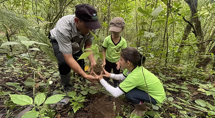Children’s Eternal Rainforest