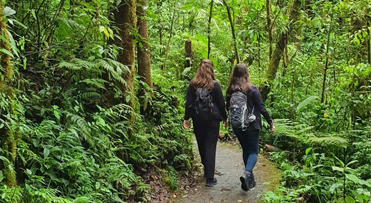 Fleur en Elin in Costa Rica Fleur en Elin in Costa Rica