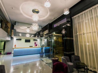 Hotel Swani receptie