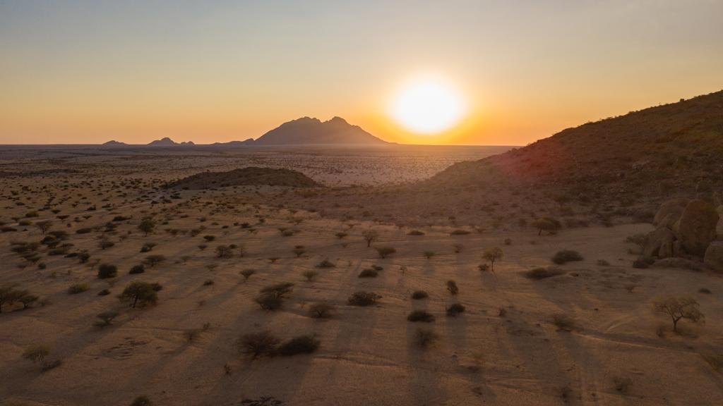 ZWF - Namibië woestijn.jpg