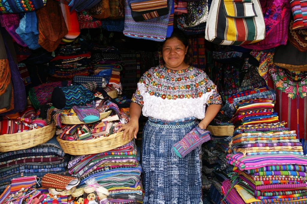 main_cat1-guat-schoonejans-01a.jfif