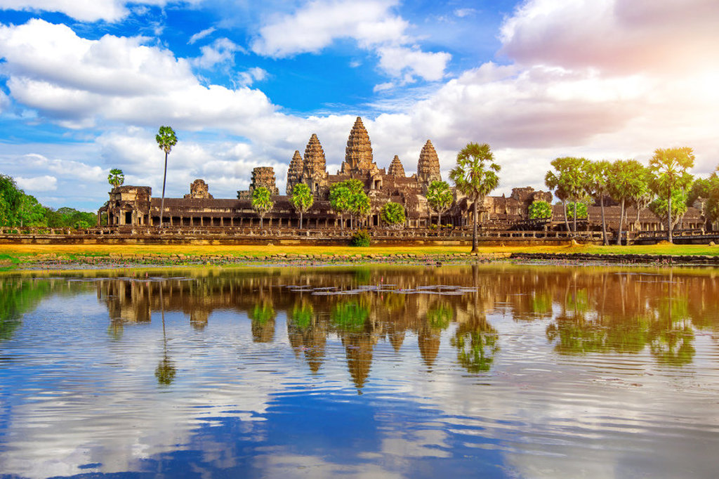 main_Angkor_Wat_Temples.jpg