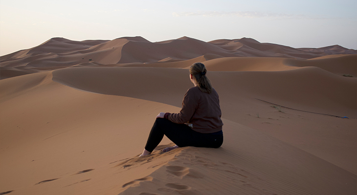 Carolien in de woestijn