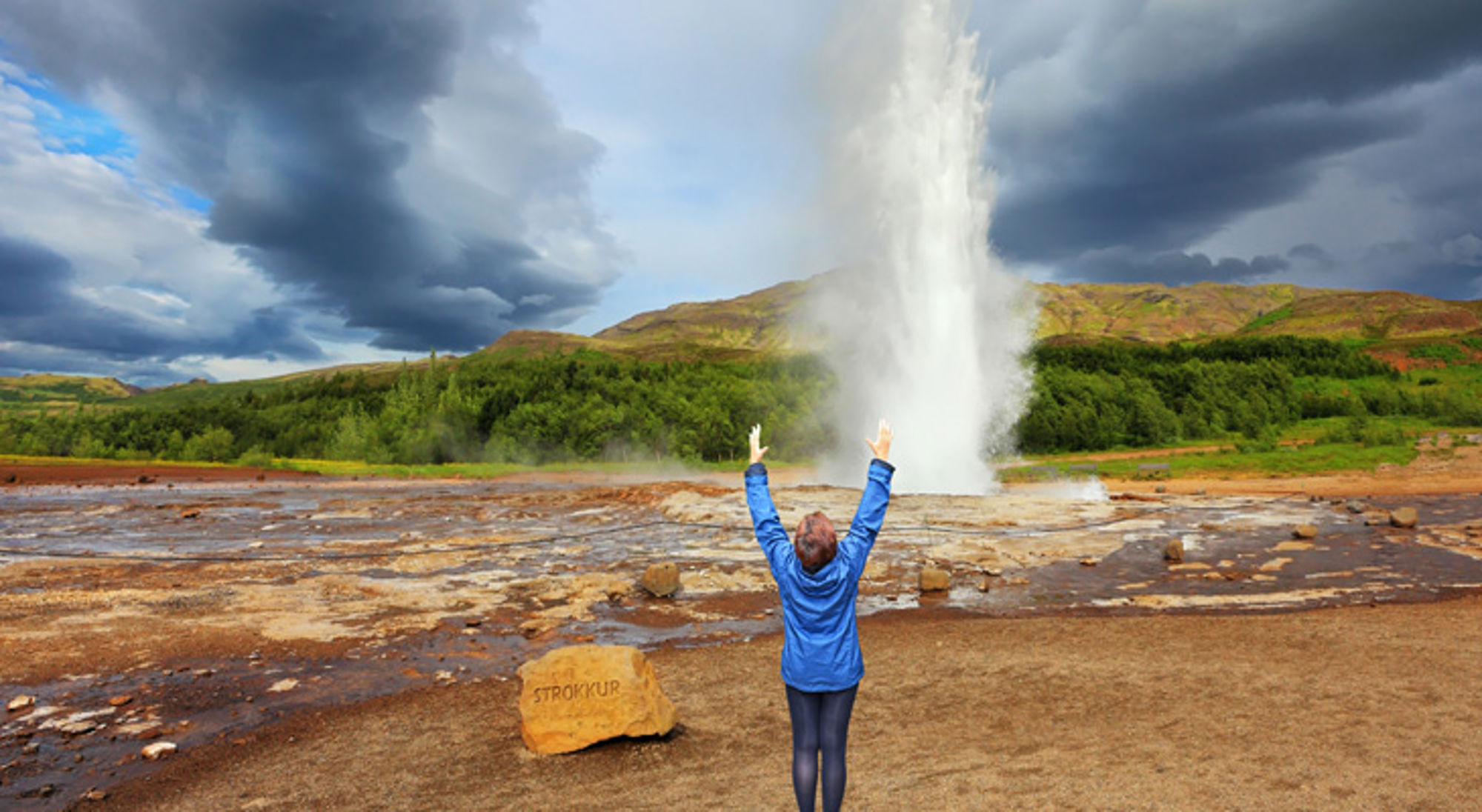 Strokkur geiser IJsland