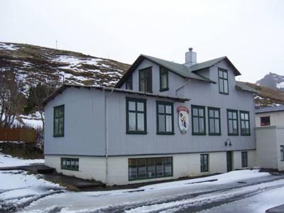 Puffin hotel Vik