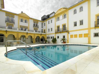 Hotel Maciá Alfaros