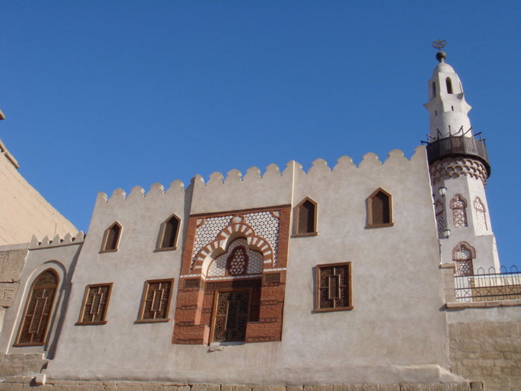 main_90_Abu_al-Haggag_moskee_in_de_Luxor_tempel.jfif