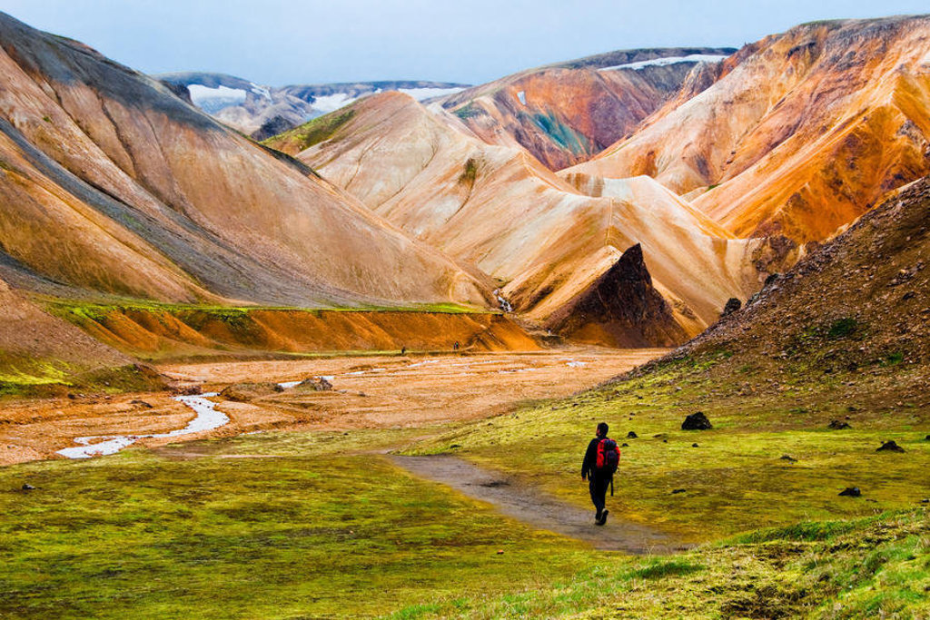 main_main_main_shutterstock_landmannalaugar.jpg