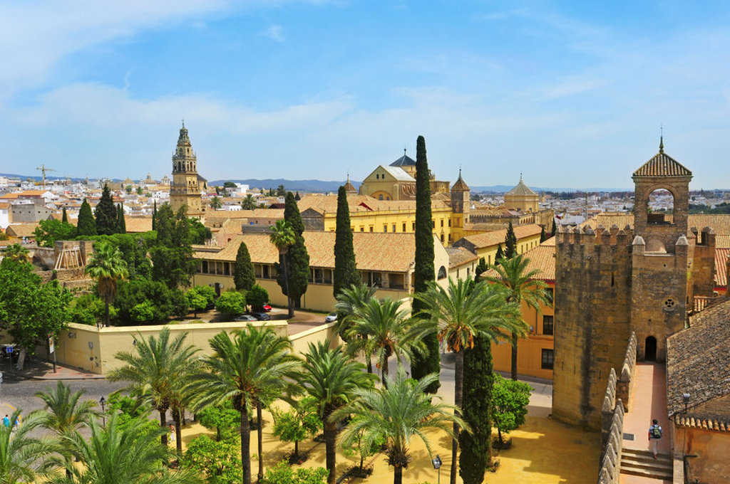 main_Alcazar_and_Cathedral_Mosque_of_Cordoba_shutterstock_103905779.jpg