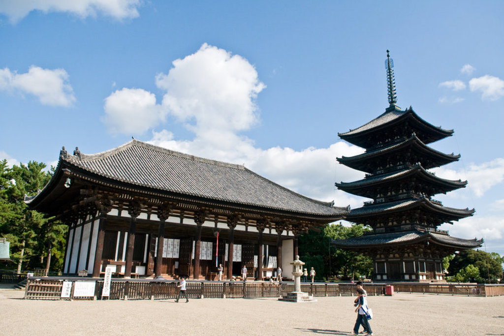 main_JA080761_-_Nara-Kofuku_ji_Temple_.jpg
