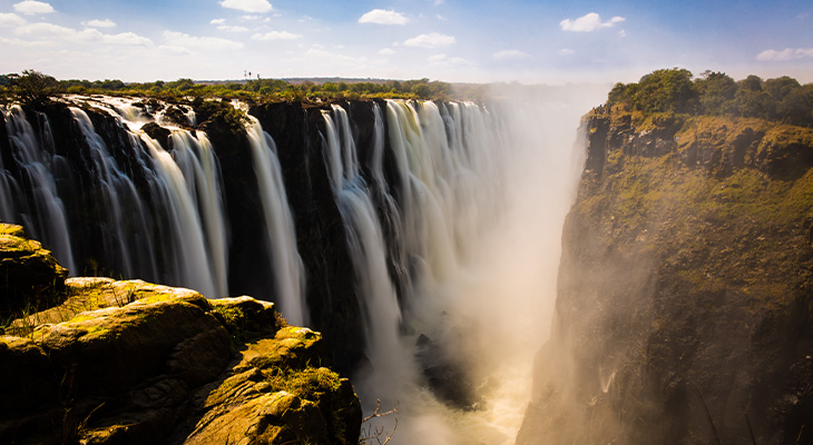 Victoria Falls - Zimbabwe Victoria Falls - Zimbabwe