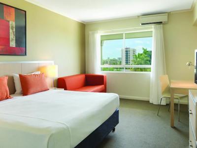 Travelodge Mirambeena