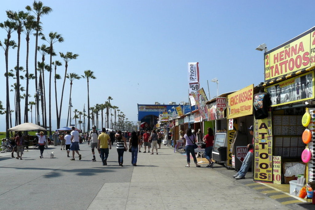 main_3_Los_Angeles__CA__69__Ocean_Front_Walk.jpeg