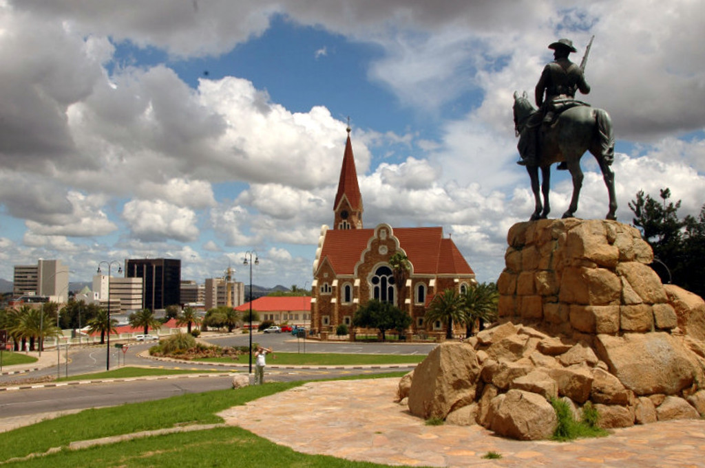 Rondreis Namibië Windhoek church