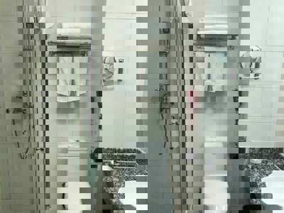 Shigatse Gasher Hotel - badkamer