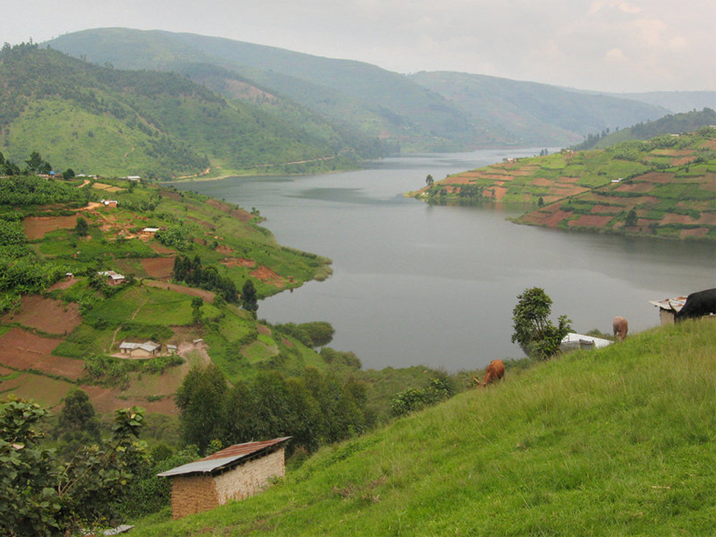 main_Uganda_-_Lake_Bunyonyi__5_.jpg