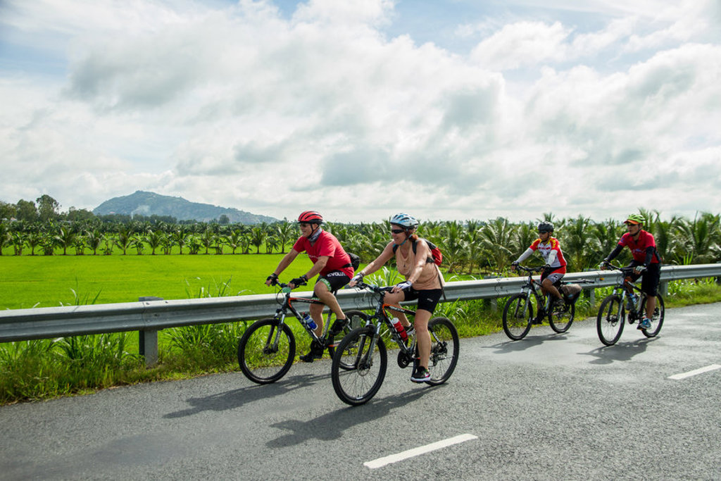 main_Intrepid-Travel-Vietnam_cycling_group_IMG_5701.jpg