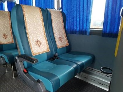 kleine bus binnenkant