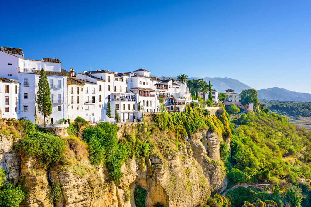 Ronda_shutterstock_262697810.jpg