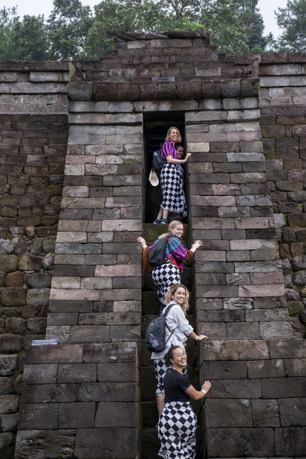 Indonesie JRIJB Candi Sukuh Tempel (Java).jpg