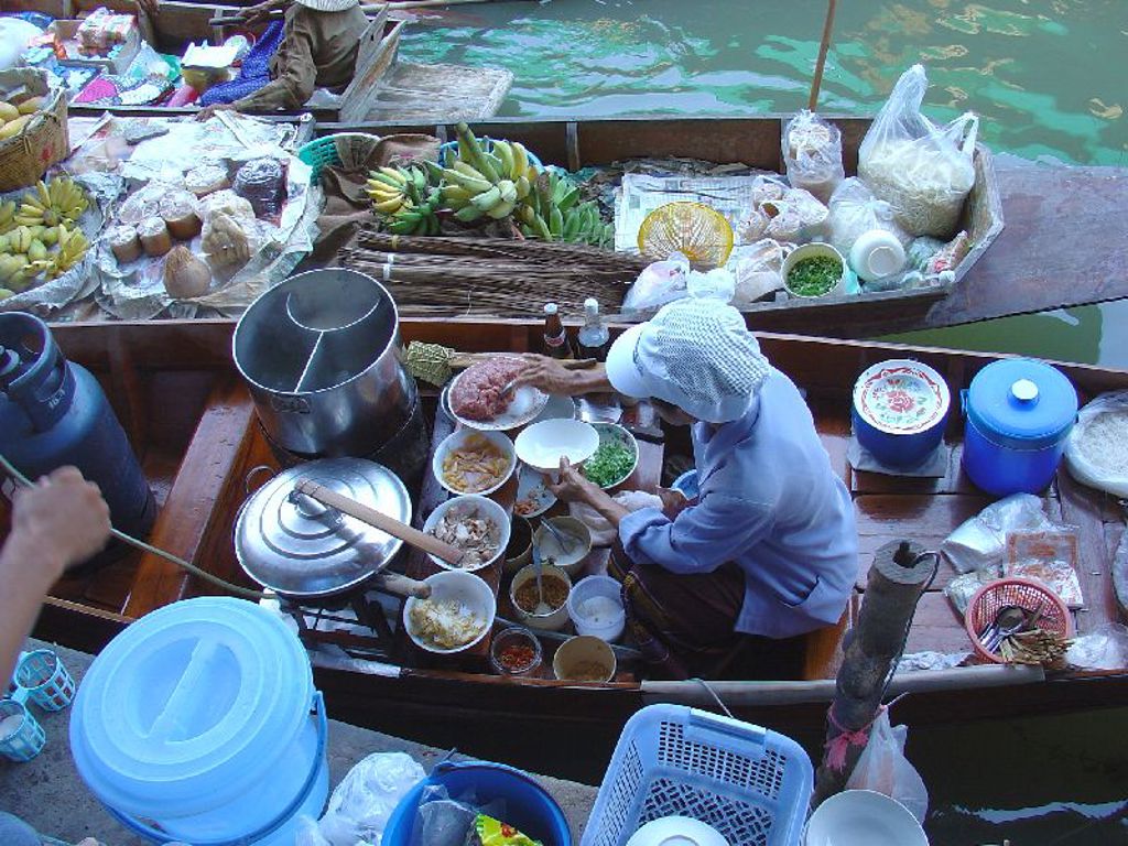 Drijvende markt Thailand