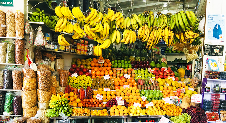 Fruit-markt-Peru