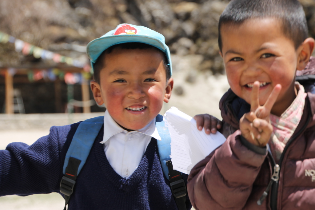 Familiereis Nepal kinderen