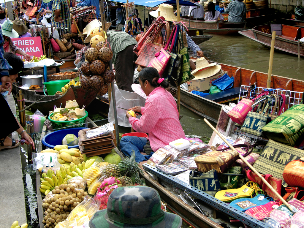 Thailand_-_Damnoen_Saduak_-_drijvende_markt__5_.jpg